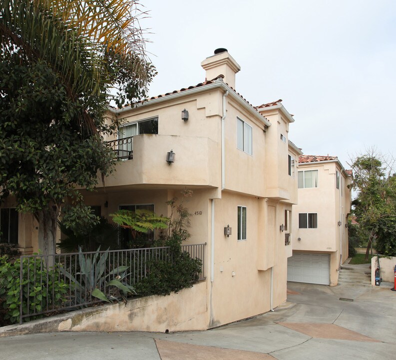 4510-4520 W Point Loma Blvd in San Diego, CA - Building Photo