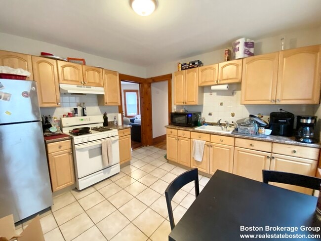 3 Sudan St, Unit 3 in Boston, MA - Building Photo - Building Photo