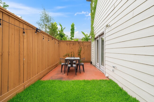 5236 Cornish St in Houston, TX - Building Photo - Building Photo