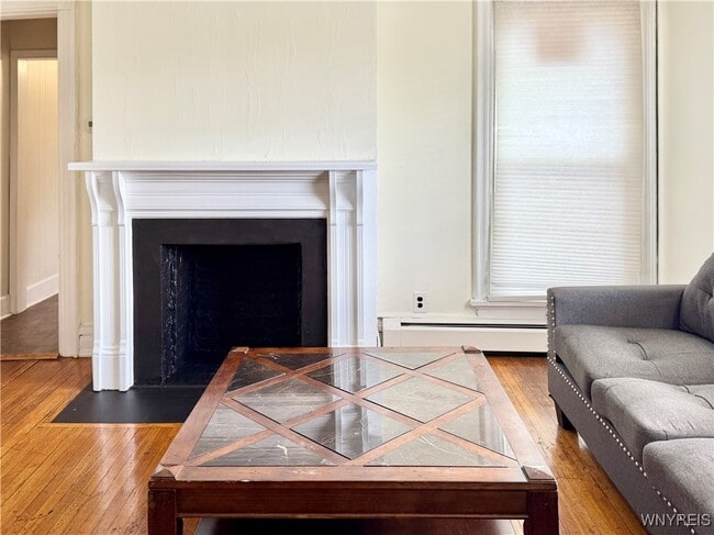 4 St Johns Pl