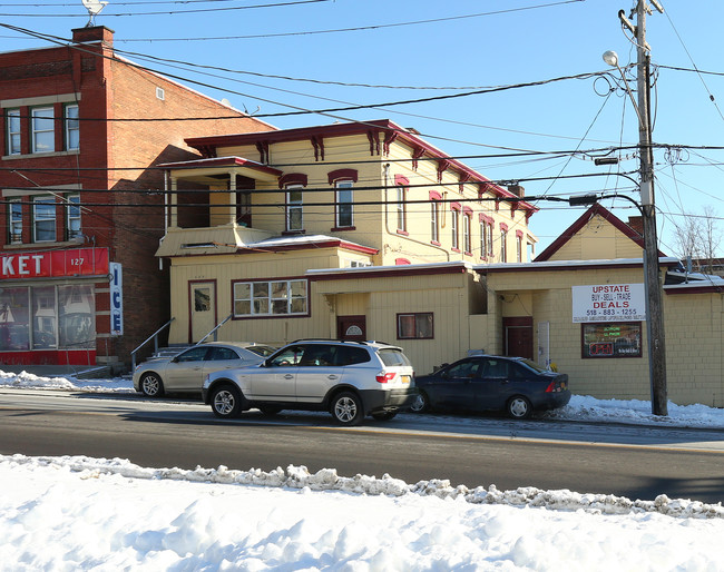 125 Market St in Amsterdam, NY - Building Photo - Building Photo