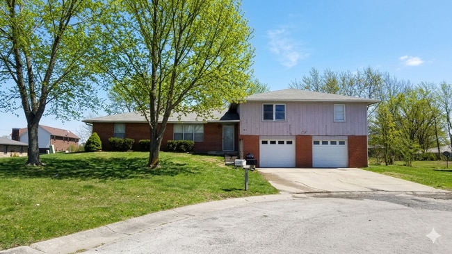 property at 4632-4634-4634 Southampton Ct