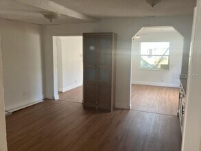 4170 55th Ave N in St. Petersburg, FL - Building Photo - Building Photo