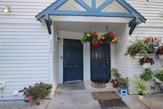 3548-3548 NE 102nd Ave in Portland, OR - Building Photo - Building Photo