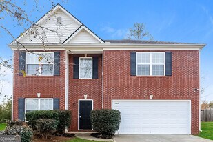 5469 Wexford Pass in College Park, GA - Building Photo