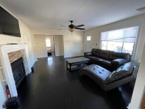 110 N Suffolk Ave in Ventnor City, NJ - Building Photo - Building Photo