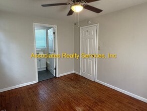 2919 NW 6th St in Gainesville, FL - Building Photo - Building Photo