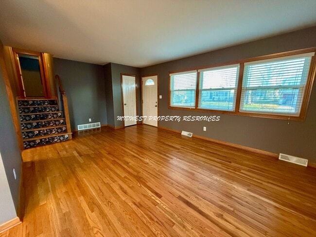 603 NW Ward Ln in Lee's Summit, MO - Building Photo - Building Photo