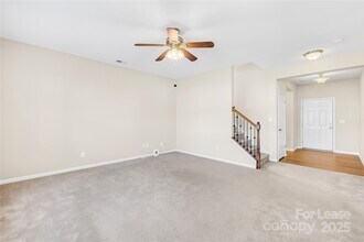 5142 Elementary View Dr in Charlotte, NC - Building Photo - Building Photo