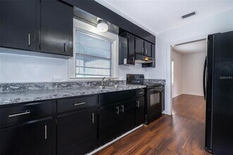 124 E Muriel St in Orlando, FL - Building Photo - Building Photo