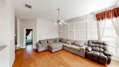 4650 Dusk Meadow Dr in Carrollton, TX - Building Photo - Building Photo