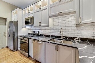 2123 N Sheffield Ave in Chicago, IL - Building Photo - Building Photo