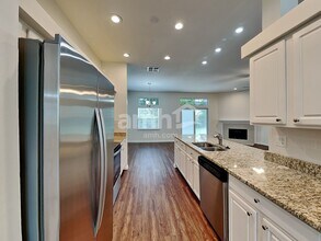 245 Carolina Jasmine Ln in Jacksonville, FL - Foto de edificio - Building Photo