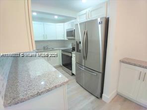 5838 SW 74th Terrace in South Miami, FL - Building Photo - Building Photo