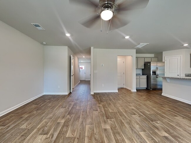 property at 610 Belmont Grn Rd