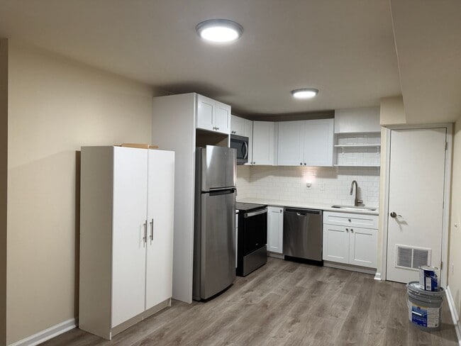 1713 W Berks St in Philadelphia, PA - Foto de edificio - Building Photo