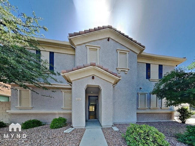 property at 1435 N Balboa