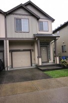 13102 NE 26th St in Vancouver, WA - Building Photo