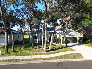 2560 Tall Maple Loop in Ocoee, FL - Building Photo - Building Photo