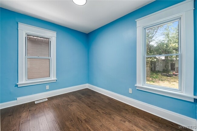 266 Lasalle Ave in Buffalo, NY - Building Photo - Building Photo