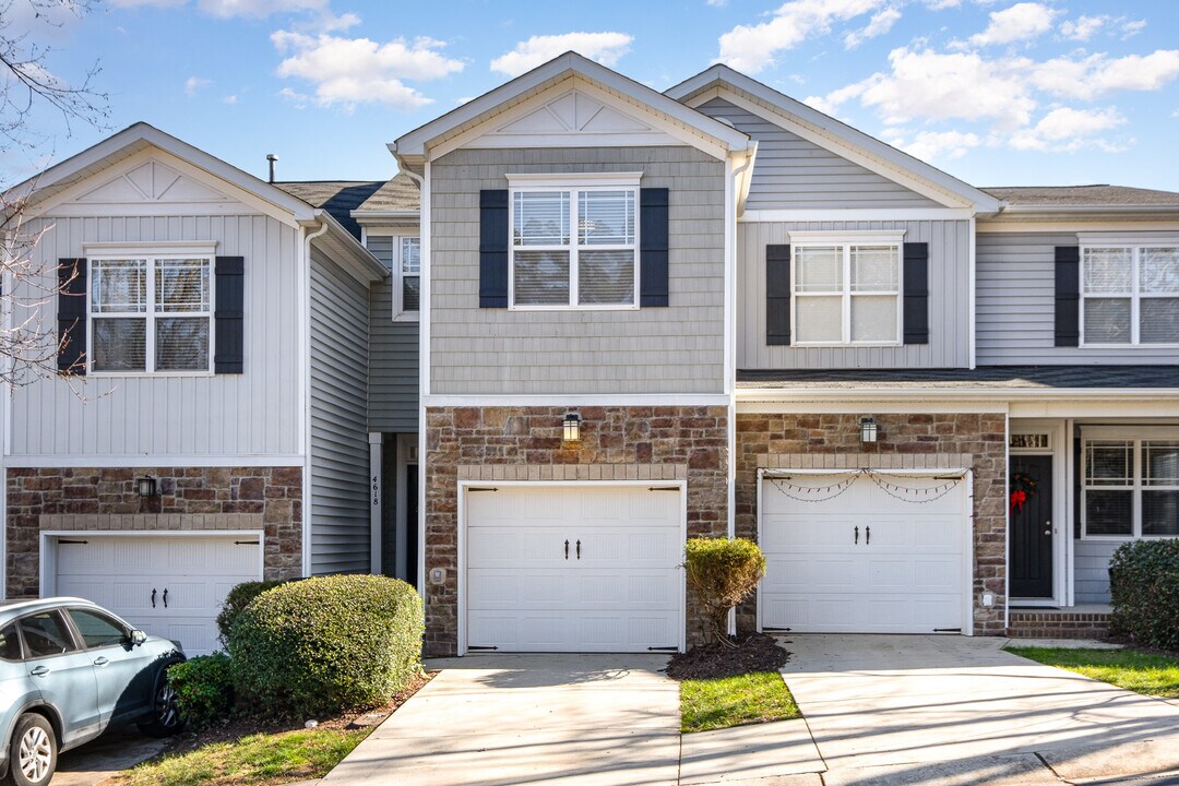 4618 Merendino St in Raleigh, NC - Building Photo