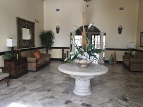 2280 E Preserve Way, Unit 207 in Miramar, FL - Building Photo - Building Photo