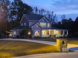 7158 Cannon Ball Cir in Bay Minette, AL - Building Photo