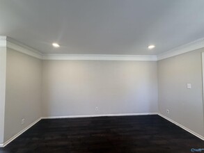 8711 Edgehill Dr SE in Huntsville, AL - Building Photo - Building Photo