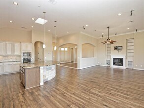 407 Bonaire Ct in Austin, TX - Building Photo - Building Photo