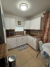 402 Hillside Ave in Daytona Beach, FL - Building Photo - Building Photo