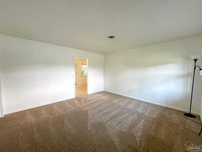 7121 Marie Ave in Pensacola, FL - Building Photo - Building Photo