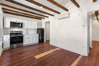 3514 W Allegheny Ave-Unit -Unit 3 - 3rd floor in Philadelphia, PA - Building Photo - Building Photo