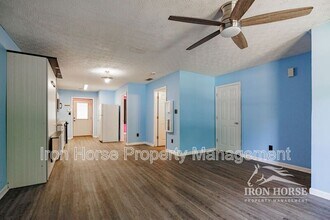 195 Westchester Cir in Athens, GA - Building Photo - Building Photo