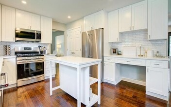 1344 Fir Ct in Naperville, IL - Building Photo - Building Photo