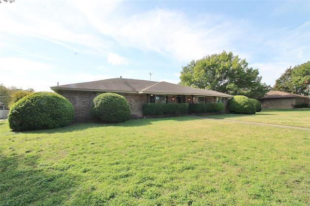 4219 Oak Arbor Dr in Dallas, TX - Building Photo