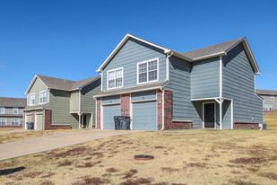 Hamilton Crossing Apartments in Catoosa, OK - Foto de edificio - Building Photo