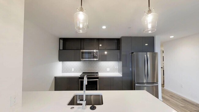 345 Harrison Ave in Boston, MA - Building Photo - Building Photo