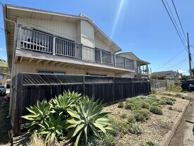 2880 Cedar Ave in Morro Bay, CA - Building Photo