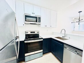 3550 Jasmine Ave in Los Angeles, CA - Building Photo - Building Photo