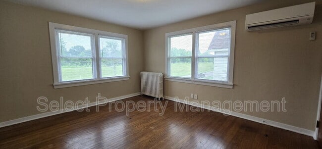 1033 Edgewater Ave in Fort Wayne, IN - Building Photo - Building Photo