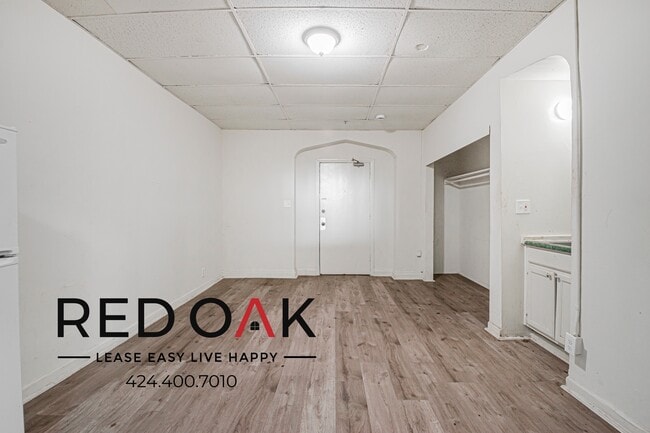 627 Normandie Ave in Los Angeles, CA - Building Photo - Building Photo