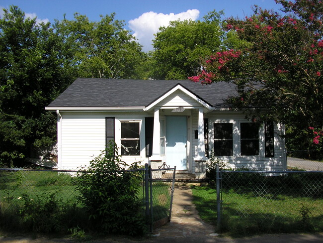 1112 E 13th Ave in Bowling Green, KY - Foto de edificio - Building Photo