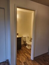 Rhoda Anne Apartments in McMinnville, OR - Foto de edificio - Interior Photo