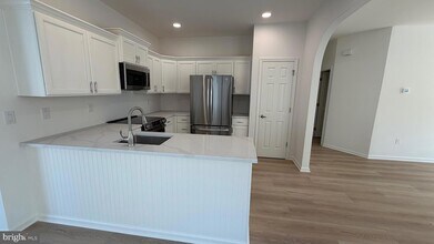 49 Wagon Wheel Ln, Unit 2-0213 in Columbus, NJ - Building Photo - Building Photo