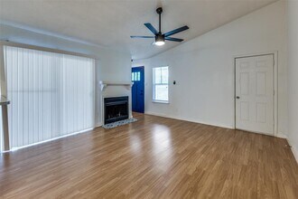 7202 Carver Ave in Austin, TX - Building Photo - Building Photo