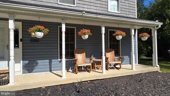 8368 Brock Bridge Rd in Laurel, MD - Building Photo