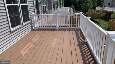 8177 Agnes Ln in Manassas, VA - Building Photo - Building Photo