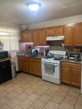 350 Revere Beach Blvd in Revere, MA - Building Photo - Building Photo