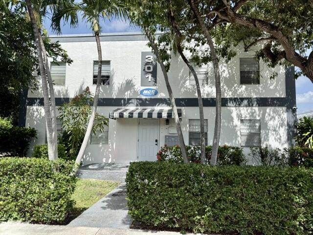 property at 301 S M St
