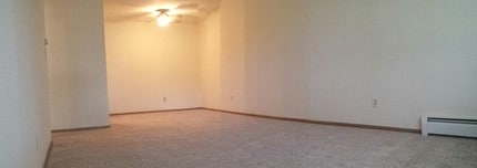 Nicolet Apartment Homes in Green Bay, WI - Building Photo - Building Photo